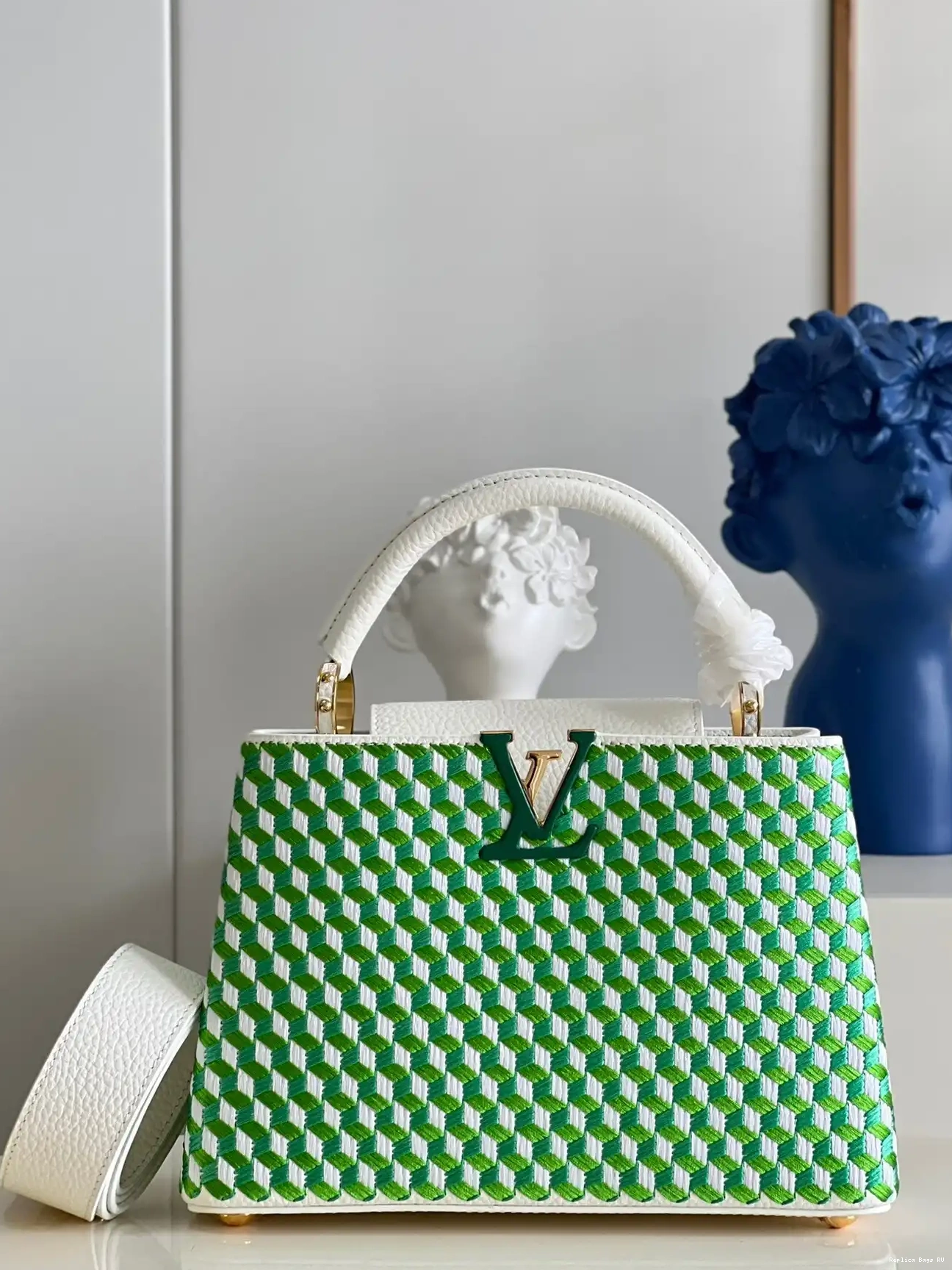 Affordable LOUIS VUITTON BB CAPUCINES 0608